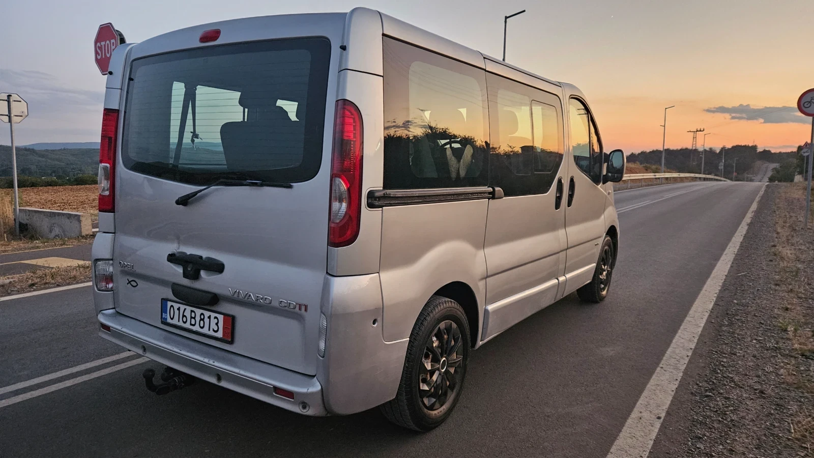 Opel Vivaro 2.0 CDTI, снимка 6 - Бусове и автобуси - 55623978