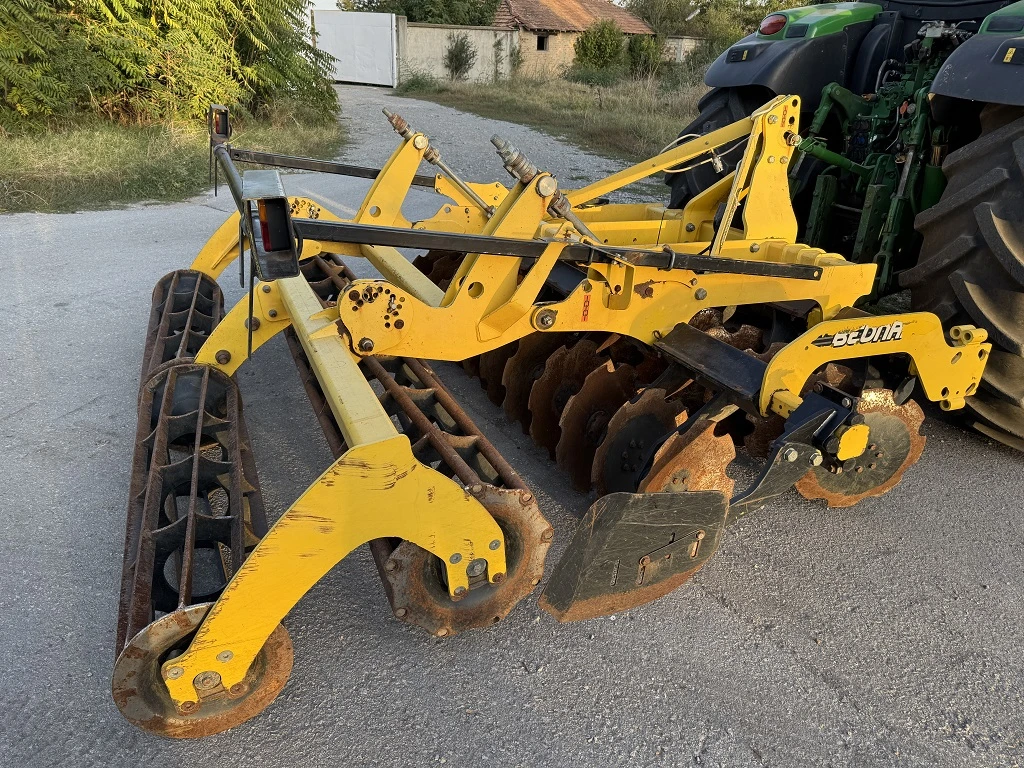 Брана Друга марка Bednar SwifterDisc XN3000, снимка 2 - Селскостопанска техника - 56334412