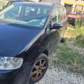 VW Touran 1.6fsi, снимка 3