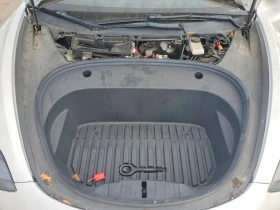 Tesla Model 3, снимка 11