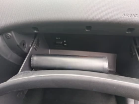 Hyundai I30 1.6 PREMIUM като нова , снимка 17