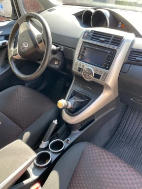 Toyota Verso, снимка 8