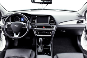 Hyundai Sonata 2.0 LPI, снимка 10 - Автомобили и джипове - 41930446