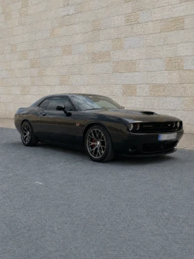 Dodge Challenger SRT 392