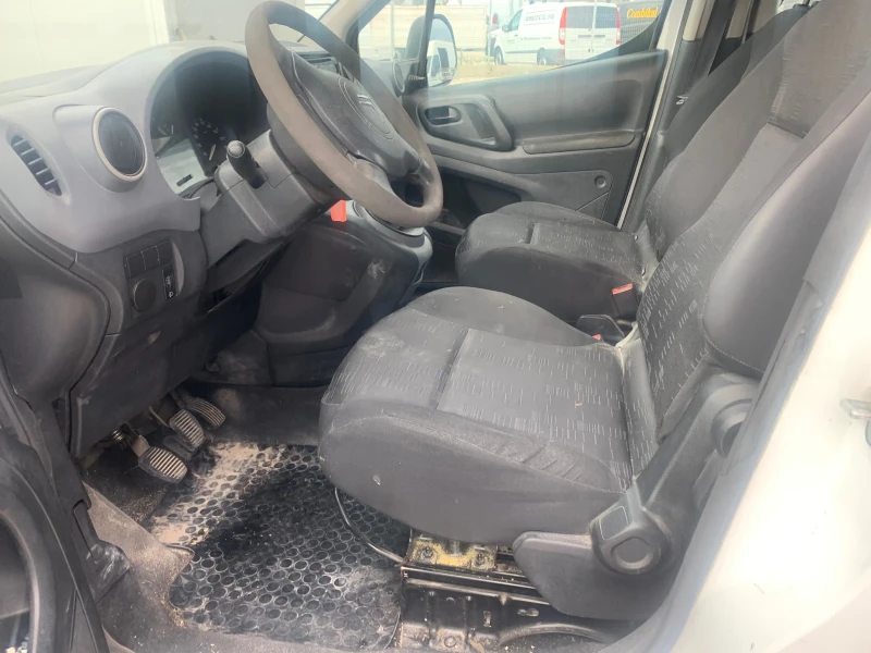 Citroen Berlingo 1.6 HDI, снимка 6 - Автомобили и джипове - 47472884