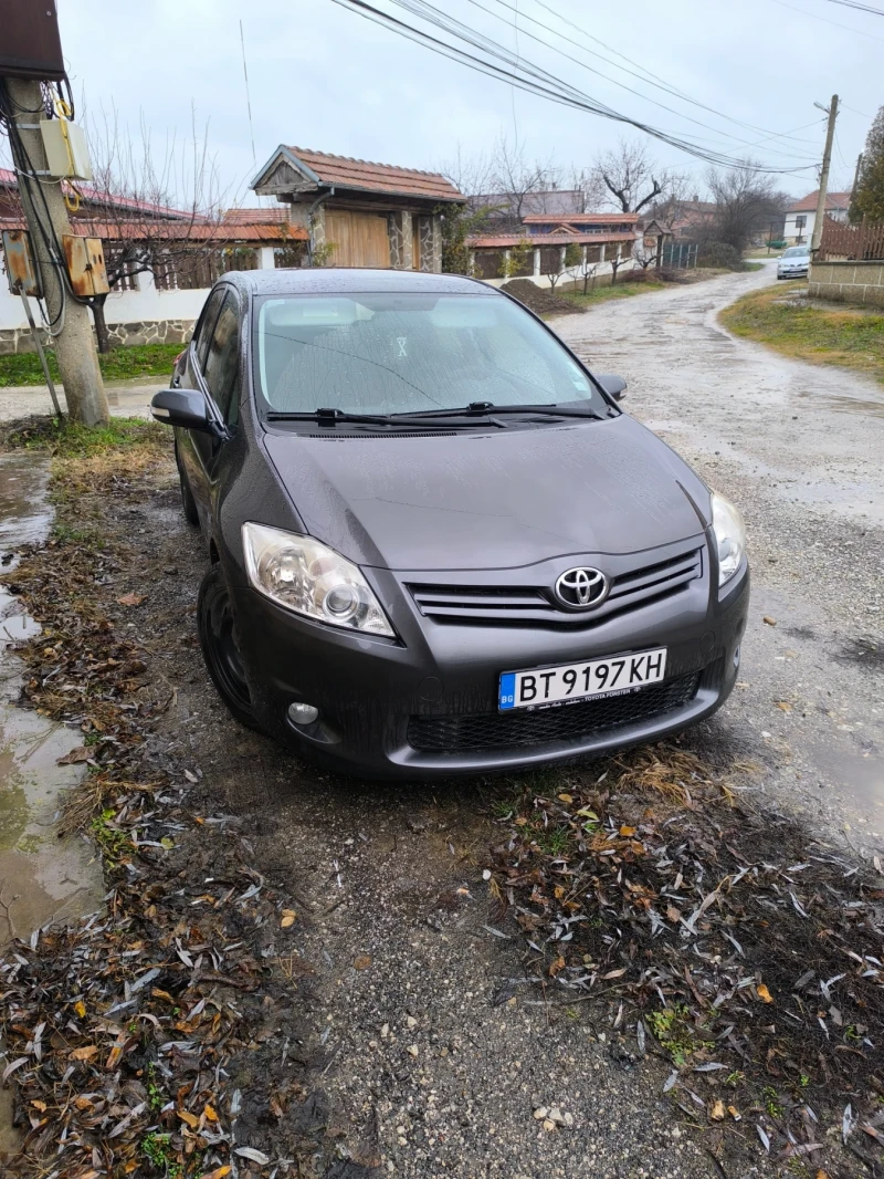 Toyota Auris 1.3 , снимка 1 - Автомобили и джипове - 48423964