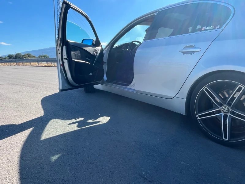 BMW 530, снимка 3 - Автомобили и джипове - 52383755