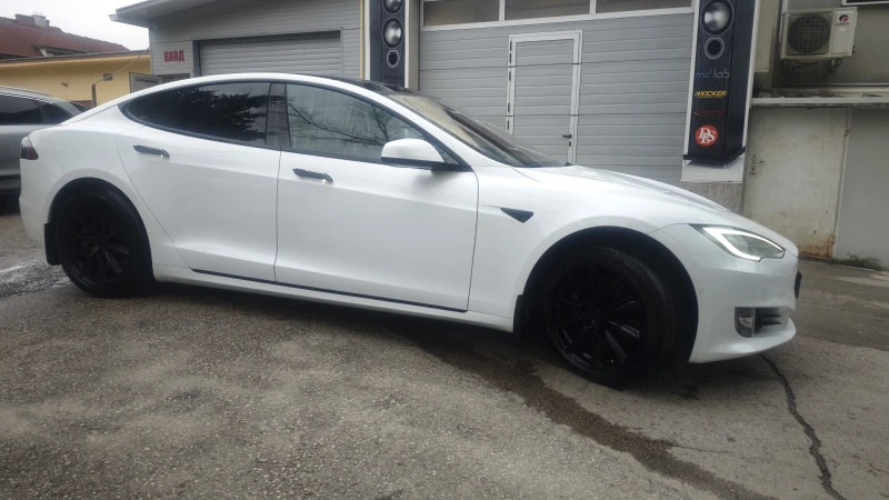 Tesla Model S 75D Dual Motor, снимка 8 - Автомобили и джипове - 52404899