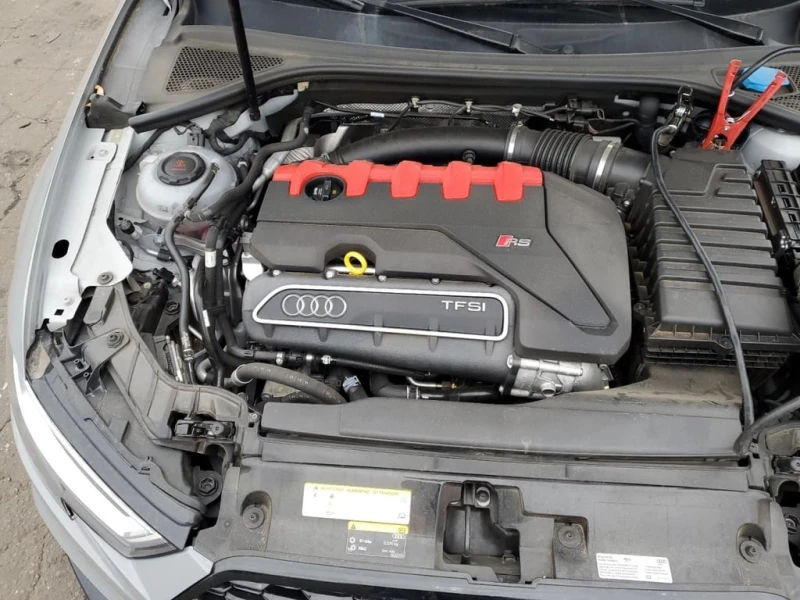 Audi Rs3 * CARFAX * БЕЗ ПЪРВОНАЧАЛНА ВНОСКА, снимка 11 - Автомобили и джипове - 52969267