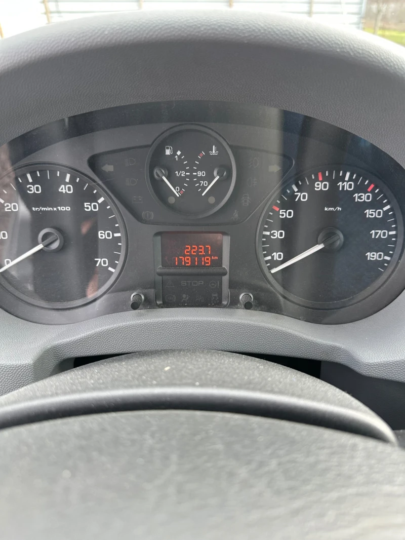 Fiat Scudo 2.0 JTD 3 места, снимка 10 - Автомобили и джипове - 53023587