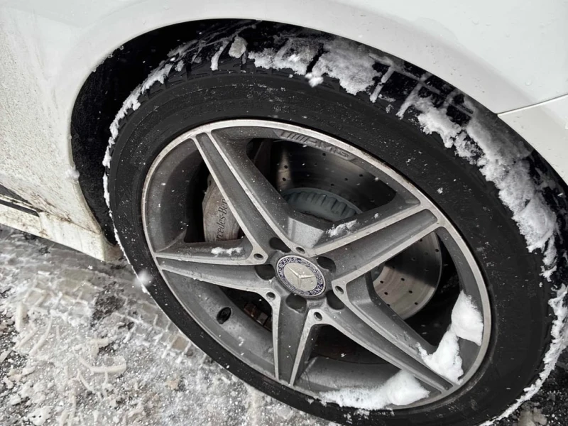 Mercedes-Benz C 300 * CARFAX * БЕЗ ПЪРВОНАЧАЛНА ВНОСКА, снимка 7 - Автомобили и джипове - 53200283