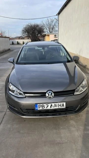 VW Golf, снимка 1 - Автомобили и джипове - 48304205