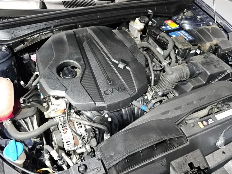 Kia K5 2.0 PRESTIGE, снимка 6 - Автомобили и джипове - 55089002