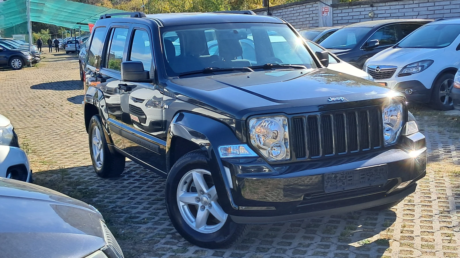 Jeep Cherokee 4X4 2.8D-200�� ���� �� ���������� ���� ���� ������ | Mobile.bg � ����������� 2