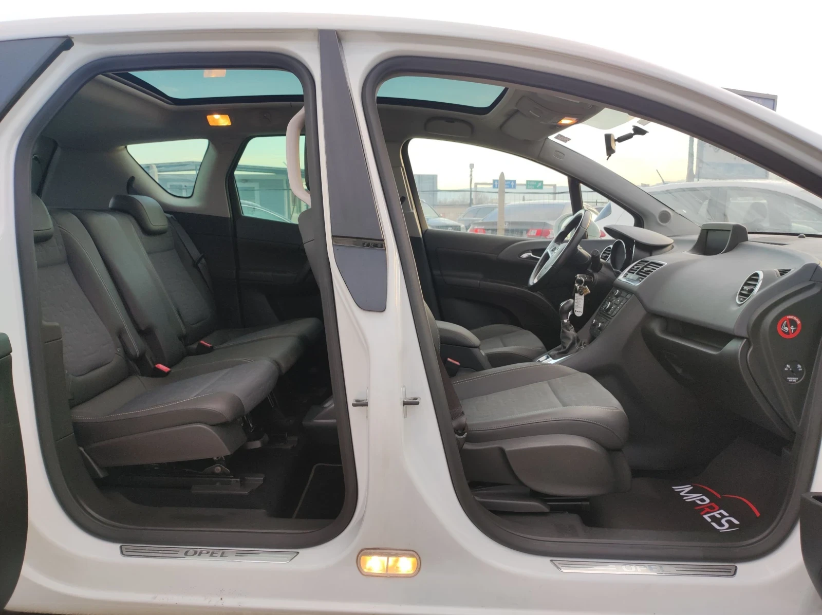 Opel Meriva 1.4i COSMO | Mobile.bg — изображение 14