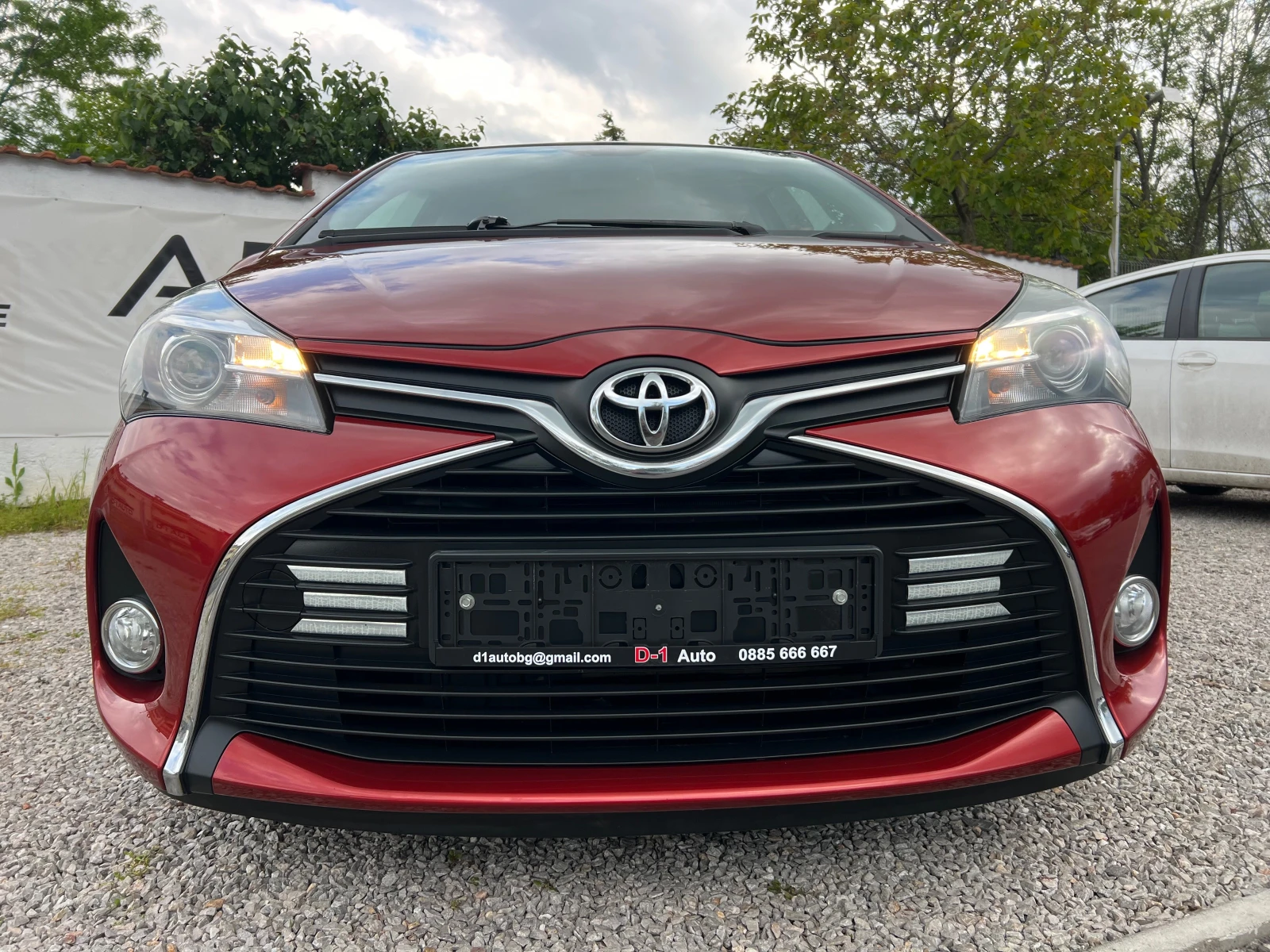 Toyota Yaris 1.3 АВТОМАТИК-59000км! - изображение 2