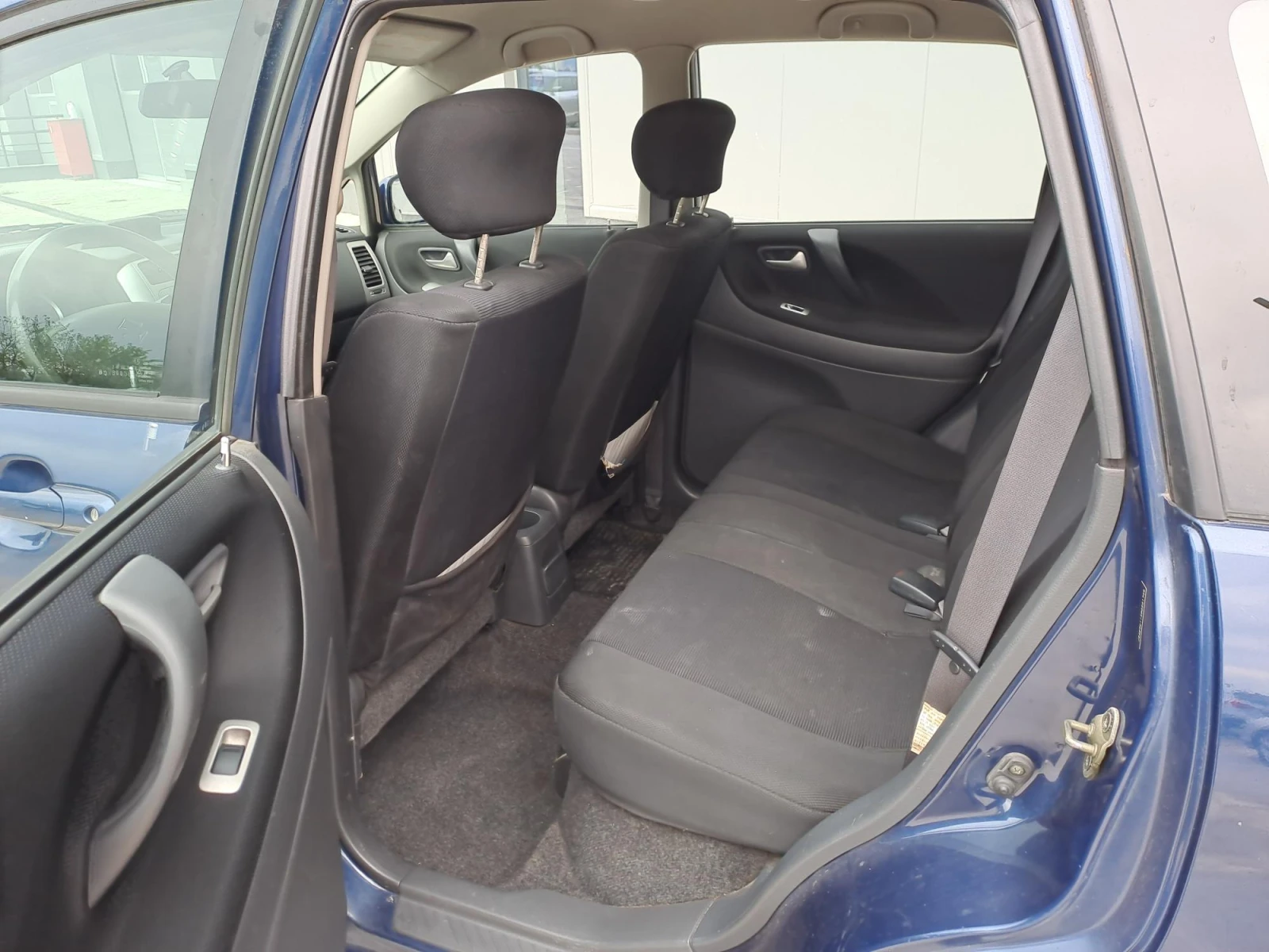 Suzuki Liana 1.3 GLA H/B 5 врати - изображение 6