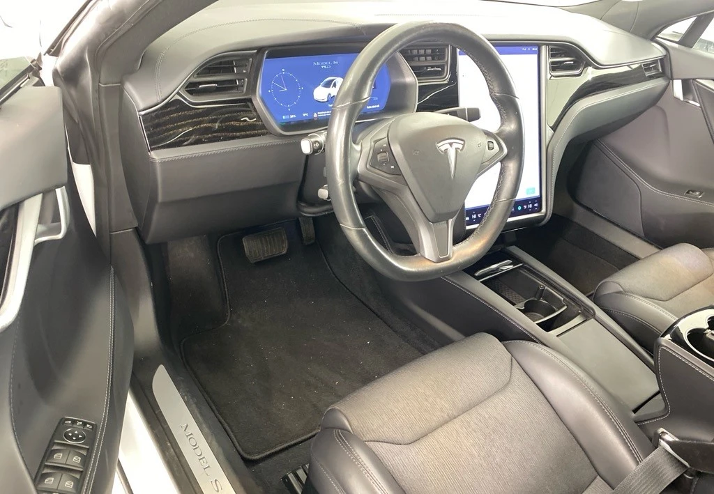 Tesla Model S 75D Dual Motor - изображение 8