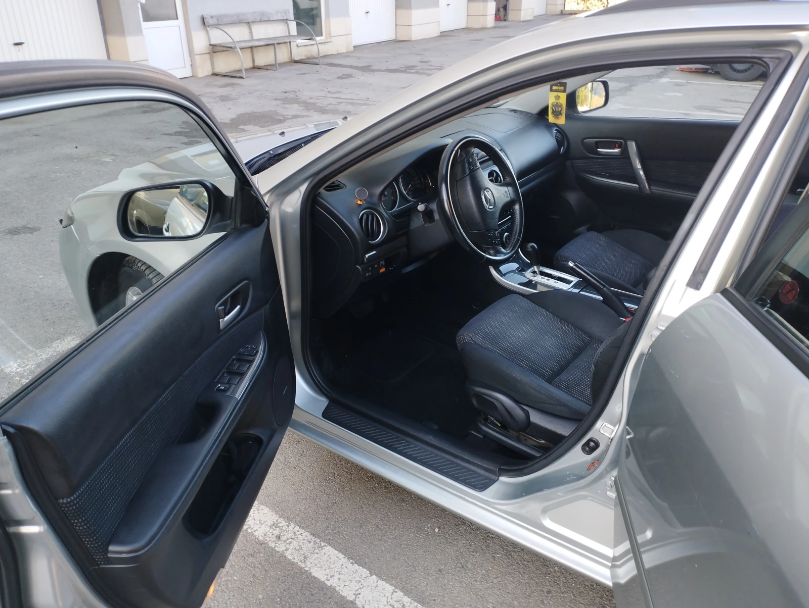 Mazda 6 2.3 бензин 166 к.с. Автоматик - изображение 8