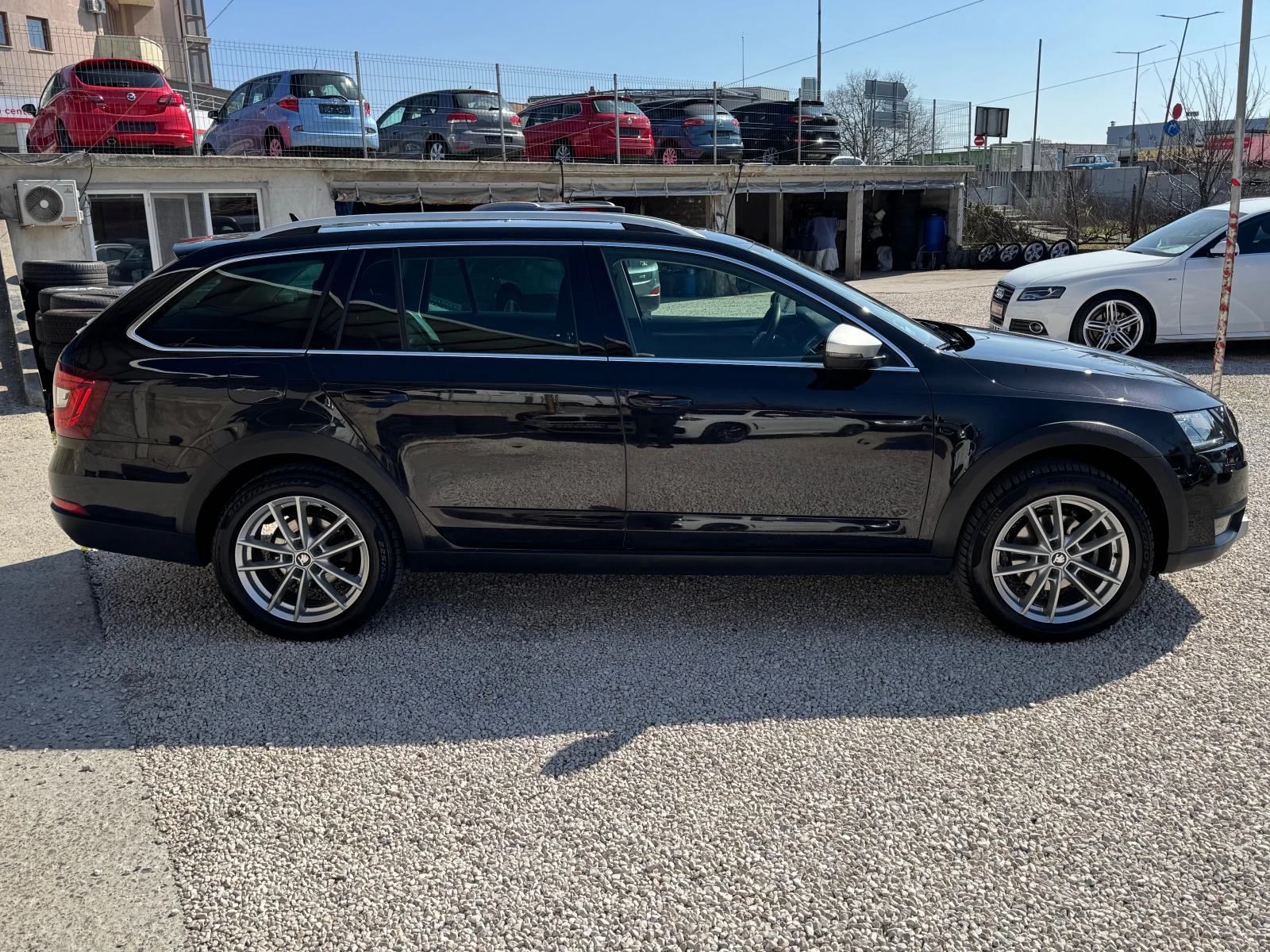 Skoda Octavia SCOUT - изображение 3