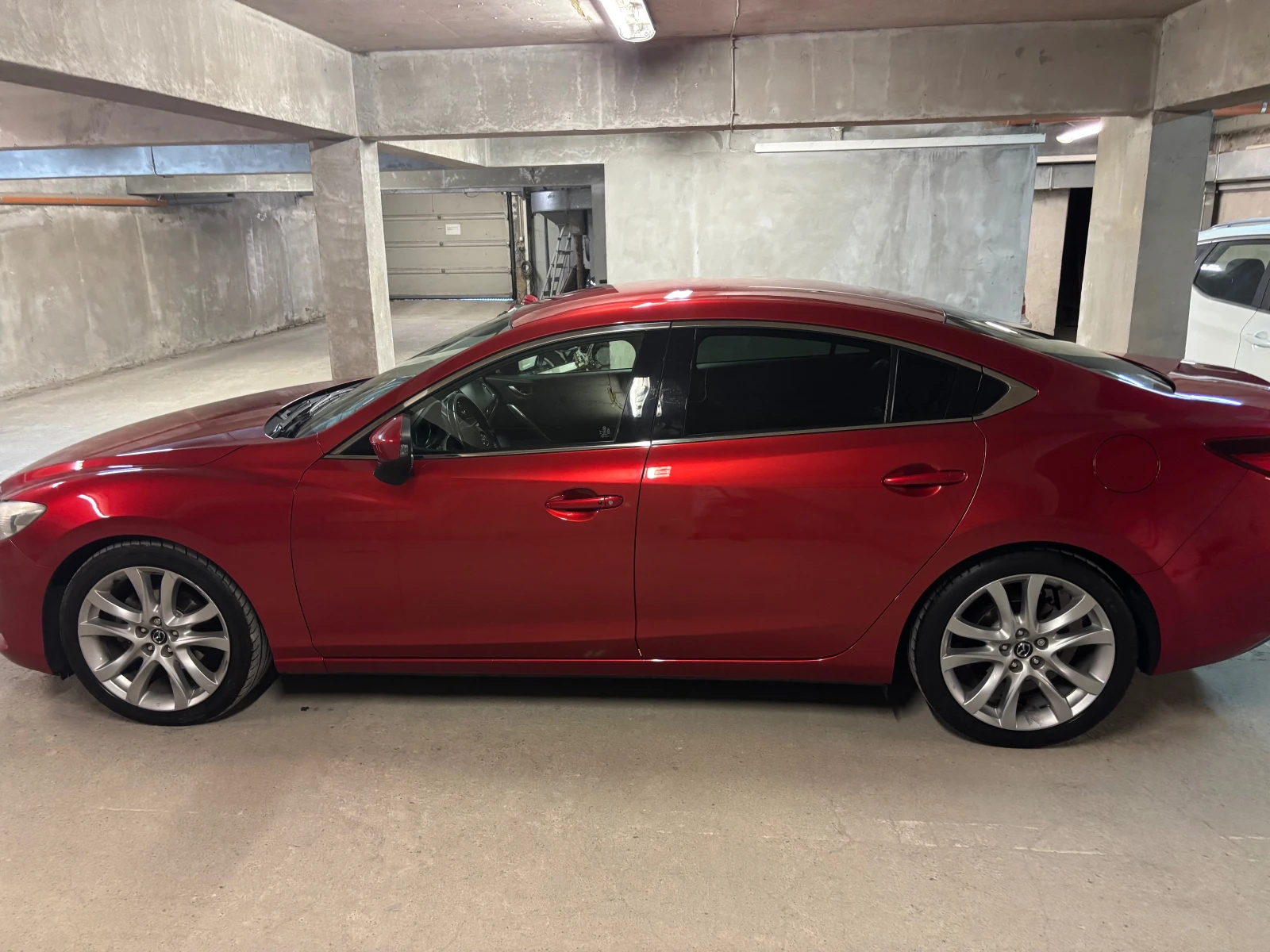 Mazda 6 Закупена от Мазда