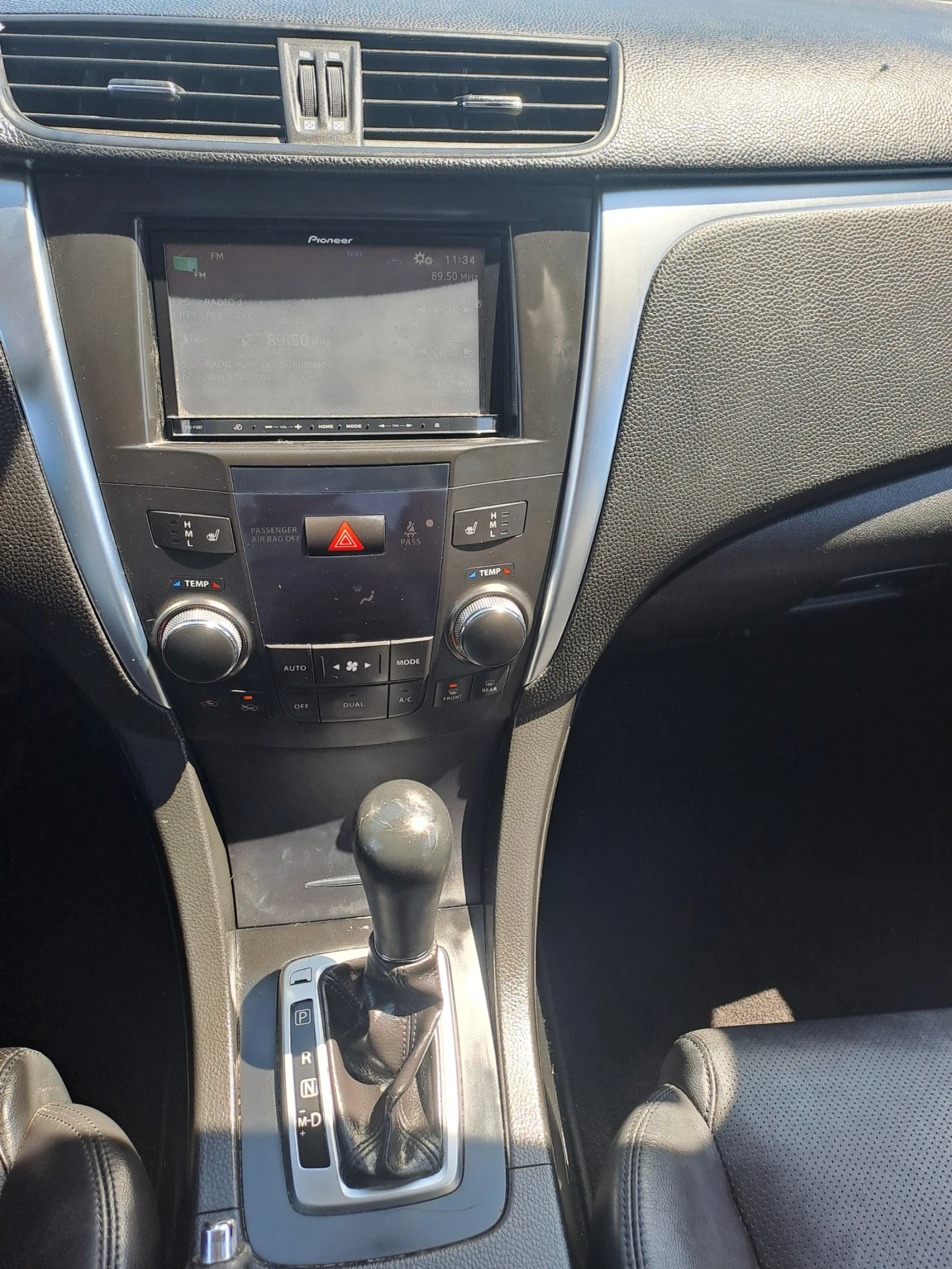 Suzuki Kizashi 2.4i 178k.c. 4X4 , снимка 9 - Автомобили и джипове - 54428332