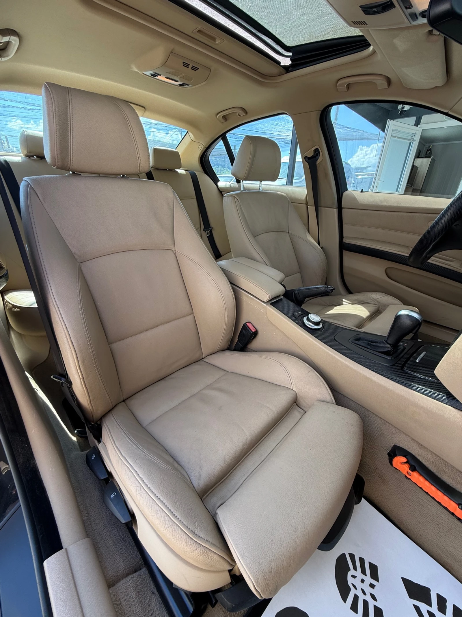 BMW 330 D ЗАДНО M PACK NAVI RECARO XENON AUTOMATIC, снимка 8 - Автомобили и джипове - 54596760