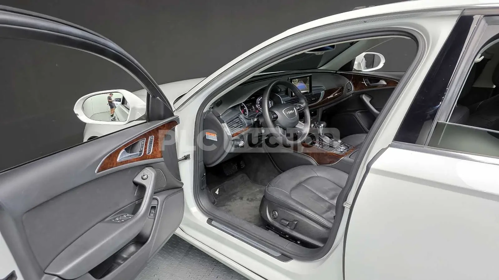 Audi A6 3.0TDI QUATTRO| ПОДГРЕВ| CAM| ШИБИ| ВКЛ.ТЕХНОТЕСТ, снимка 5 - Автомобили и джипове - 54628228