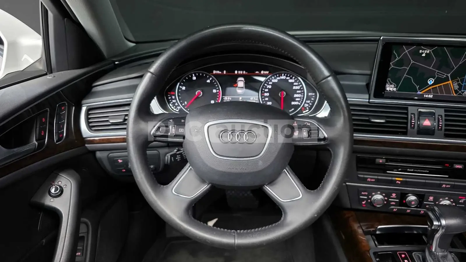 Audi A6 3.0TDI QUATTRO| ПОДГРЕВ| CAM| ШИБИ| ВКЛ.ТЕХНОТЕСТ, снимка 6 - Автомобили и джипове - 54628228