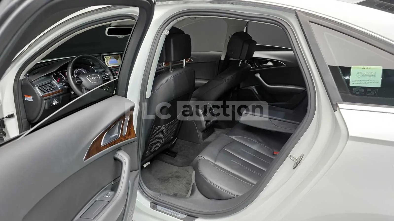 Audi A6 3.0TDI QUATTRO| ПОДГРЕВ| CAM| ШИБИ| ВКЛ.ТЕХНОТЕСТ, снимка 13 - Автомобили и джипове - 54628228