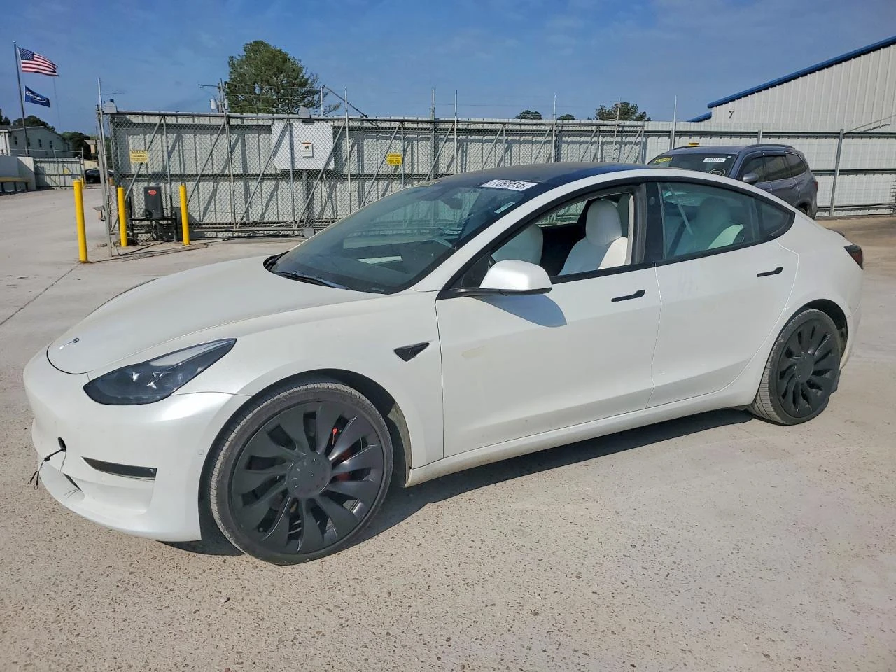 Tesla Model 3, снимка 2 - Автомобили и джипове - 54633113