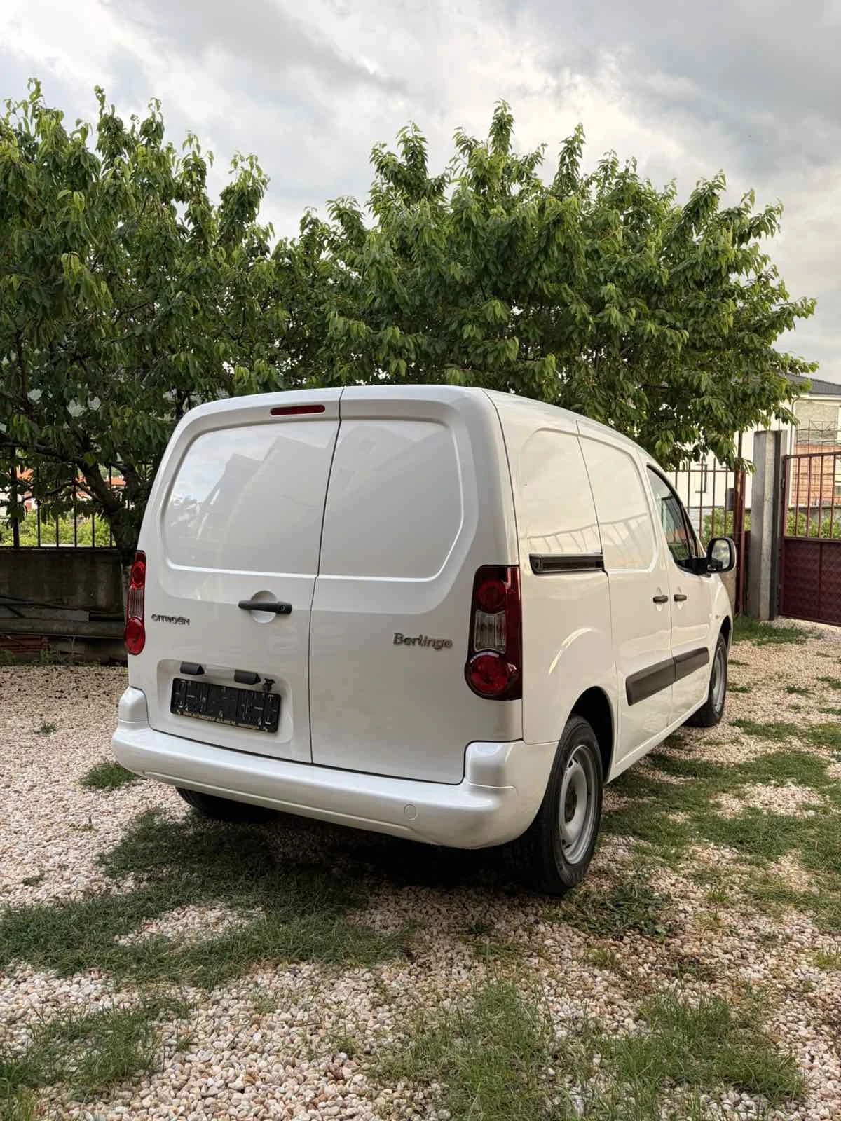 Citroen Berlingo 1.6/EURO6/ПЕРФЕКТНО СЪСТОЯНИЕ!, снимка 3 - Автомобили и джипове - 54704699