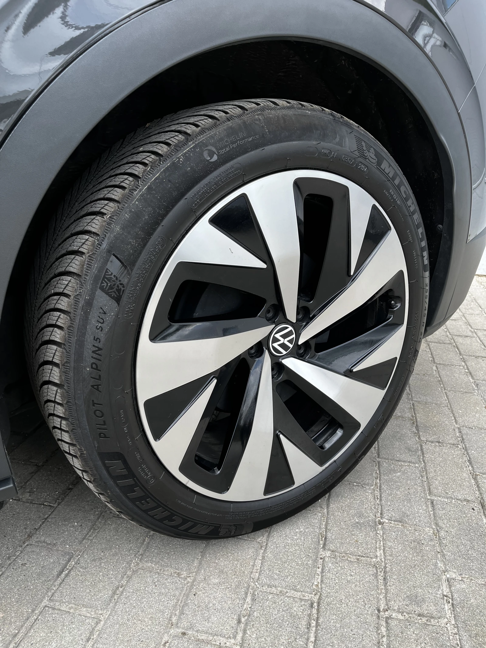 VW ID.4 1ST PRO PERFORMANCE 82KWh 92% SOH, снимка 5 - Автомобили и джипове - 54724166
