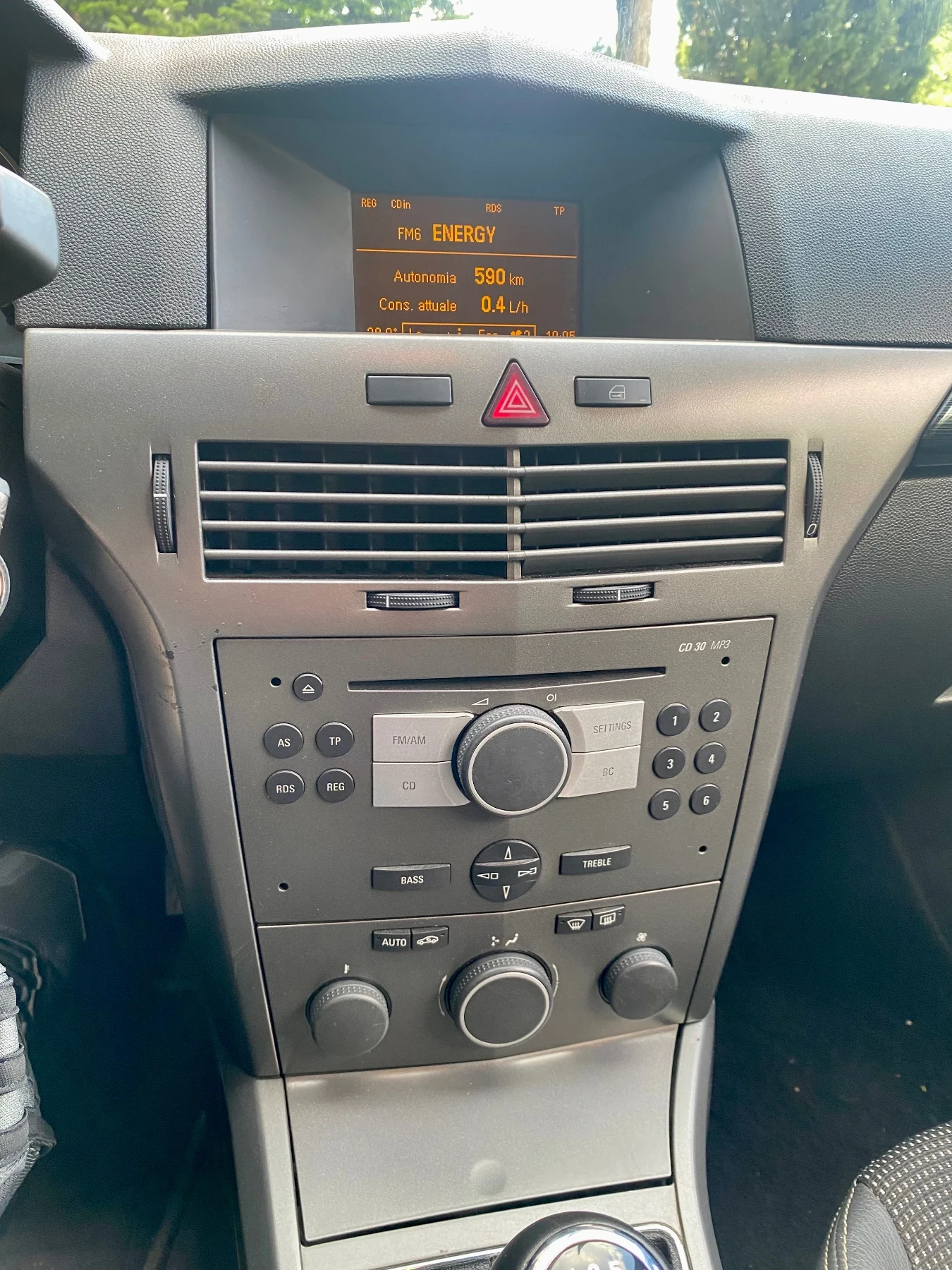 Opel Astra GTC  H, снимка 9 - Автомобили и джипове - 54982012