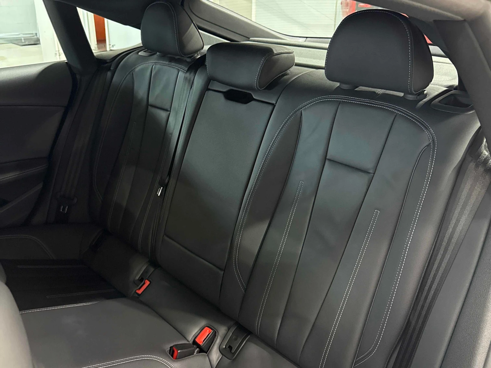 Audi A5 * Progressiv * CARFAX * ОПЦИЯ ЗА ФИНАНСИРАНЕ, снимка 11 - Автомобили и джипове - 55879693