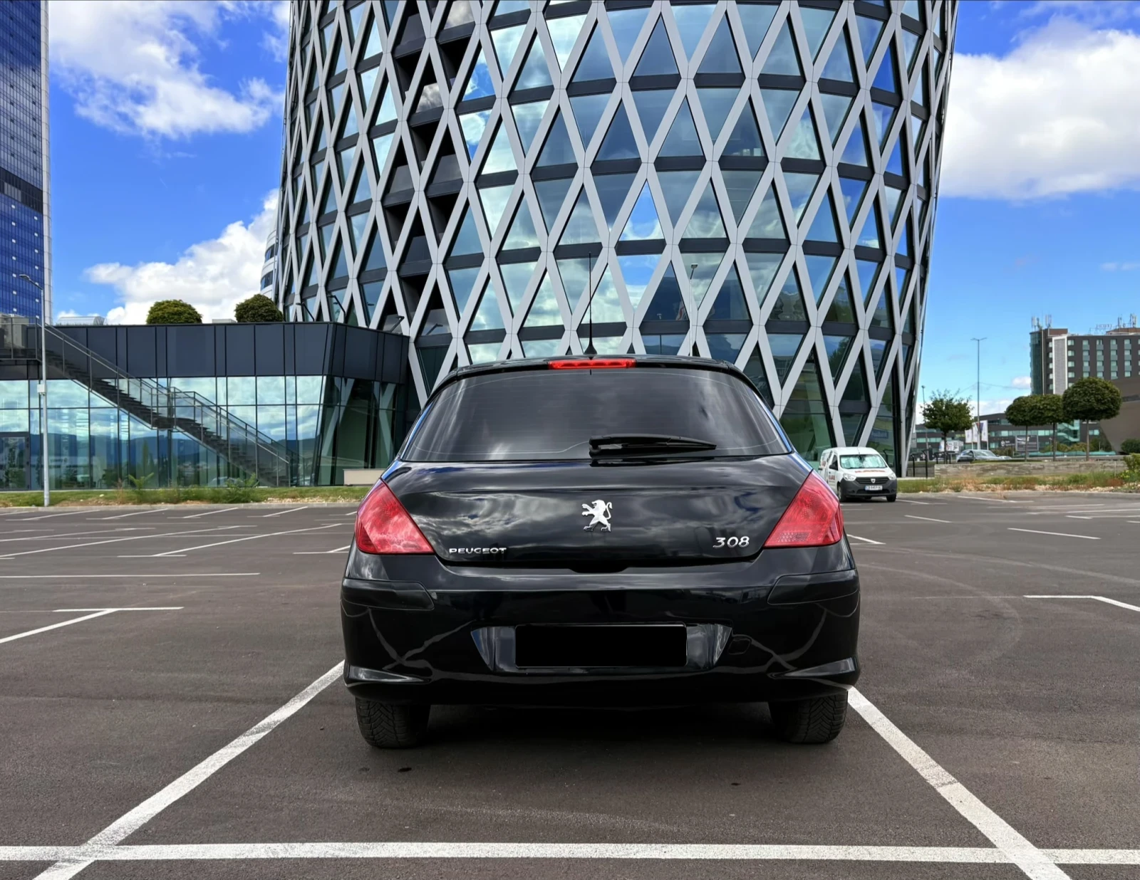 Peugeot 308 1.6 HDI | + ПОДАРЪК, снимка 6 - Автомобили и джипове - 56246706