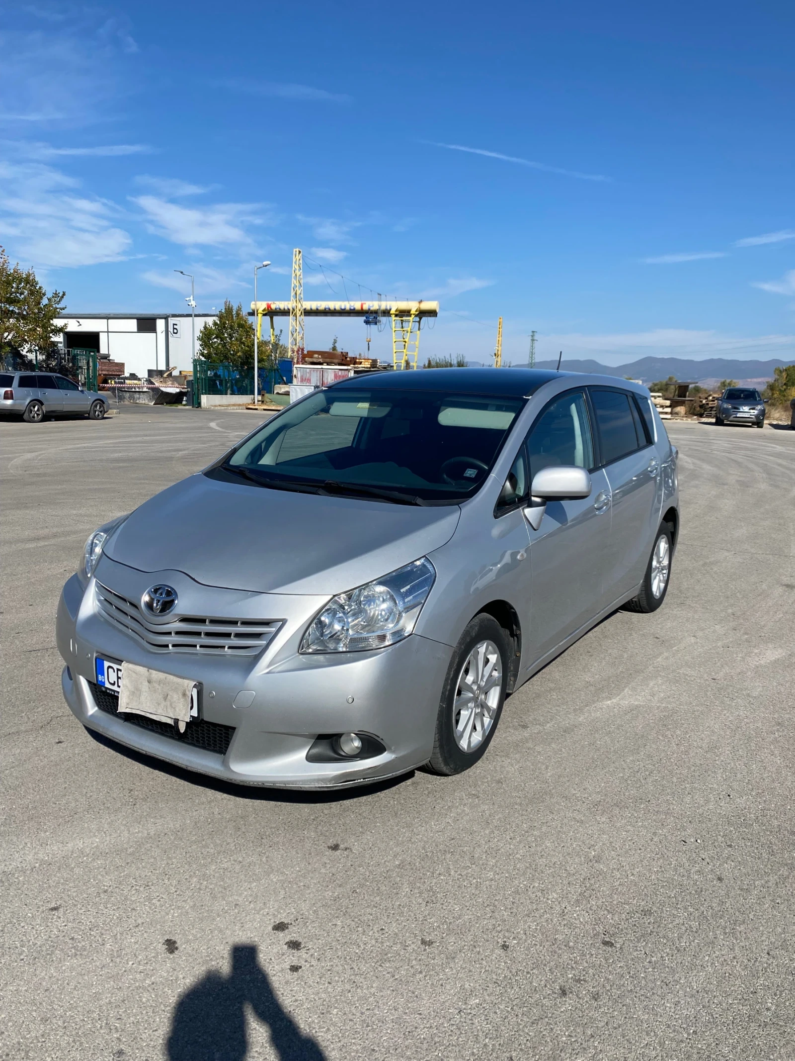 Toyota Verso, снимка 2 - Автомобили и джипове - 56566235
