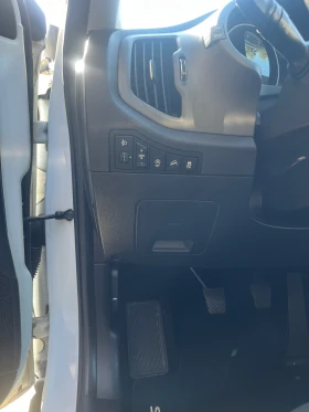 Kia Sportage 1.7 CRDI ПАНОРАМА | Auto.bg — изображение 11