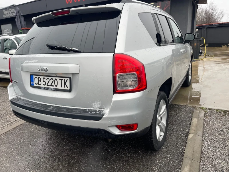 Jeep Compass 2.2 //Собствен лизинг! 100% Одобрение, снимка 6 - Автомобили и джипове - 48789236