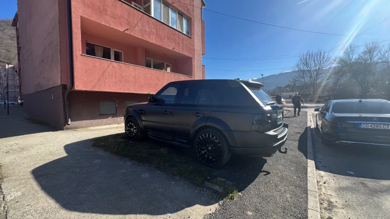 Land Rover Range Rover Sport, снимка 4 - Автомобили и джипове - 49517545