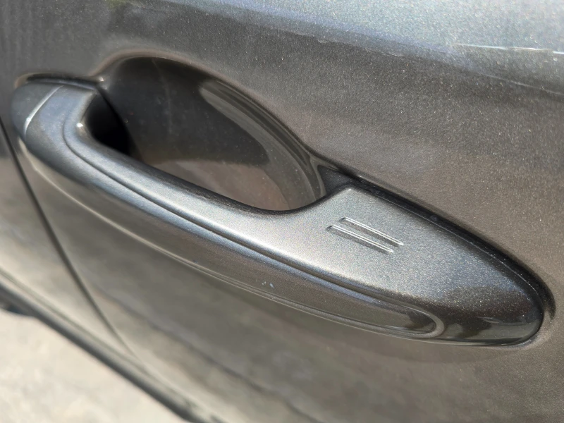 Toyota Rav4 HYBRID * LUXURY * 360 , снимка 9 - Автомобили и джипове - 51174353