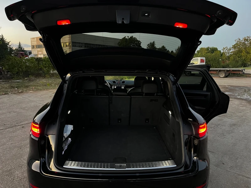 Porsche Cayenne 3.0 V6, снимка 6 - Автомобили и джипове - 52134000
