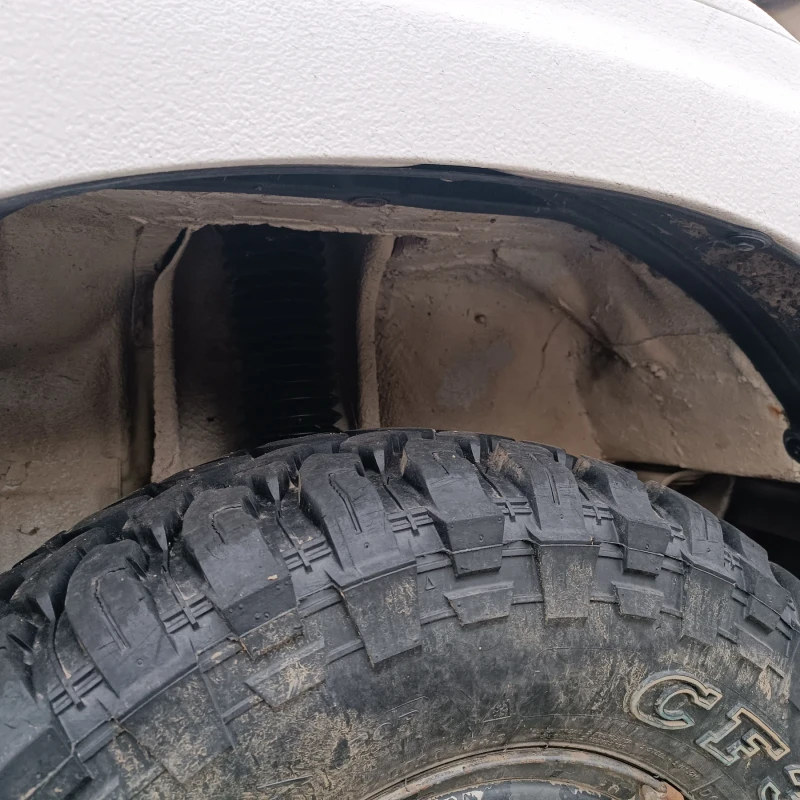 Suzuki Vitara, снимка 9 - Автомобили и джипове - 53052372