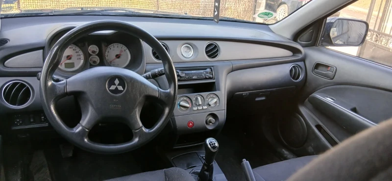 Mitsubishi Outlander 2.0 Top Top, снимка 13 - Автомобили и джипове - 53147778