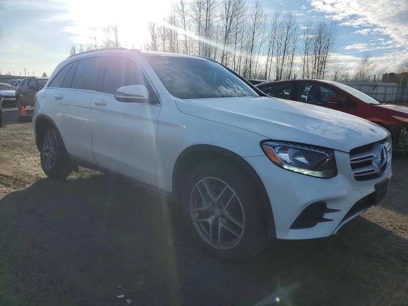 Mercedes-Benz GLC 300 AMG* PACK* BURMESTER* ПОДГРЕВ* КАМЕРА* КЕЙЛЕС*  - изображение 3
