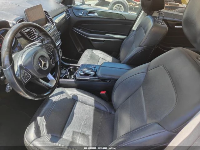 Mercedes-Benz GLS 550 4MATIC, снимка 7 - Автомобили и джипове - 54800800