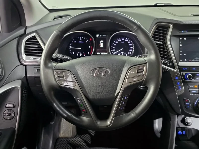 Hyundai Santa fe, снимка 13 - Автомобили и джипове - 55060936