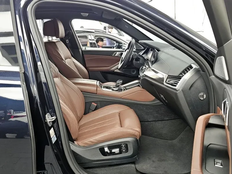 BMW X6 M50I G06 , снимка 11 - Автомобили и джипове - 55739806