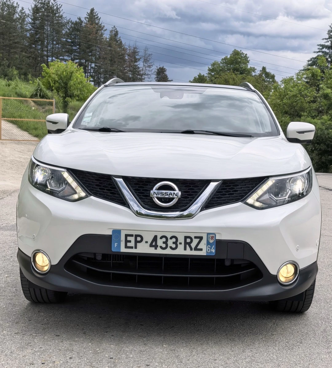 Nissan Qashqai TEKNA 95000km. - изображение 2