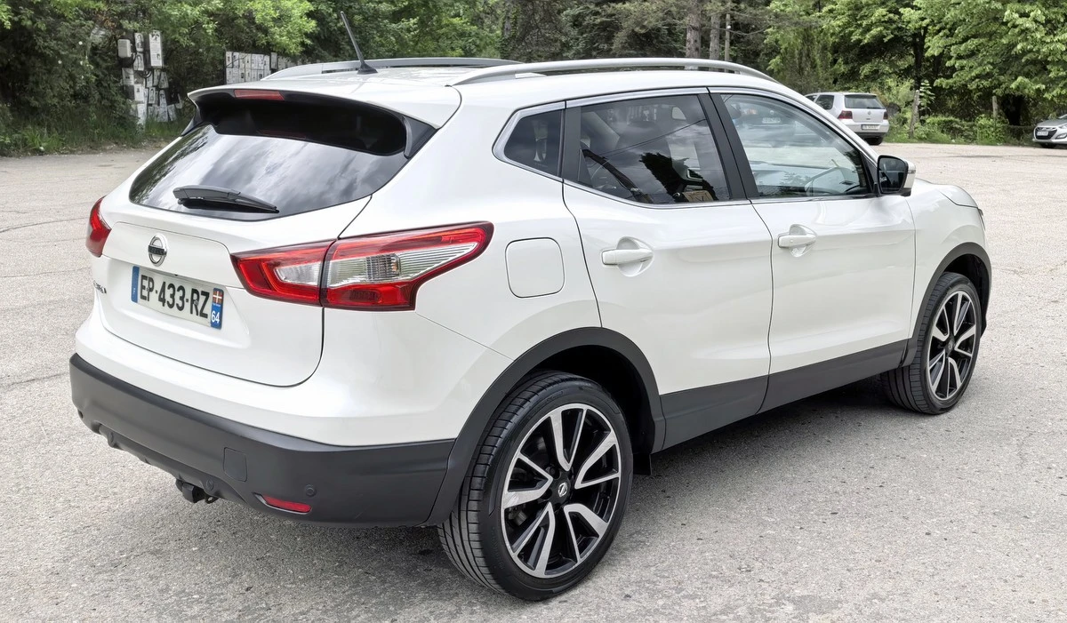 Nissan Qashqai TEKNA 95000km. - изображение 8